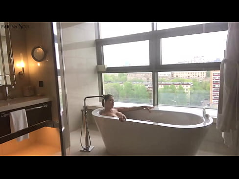 ❤️ Tremendous go'dak ehtiros bilan hammomda uning mushuk jerking Sifatli porno bizda uz.tubesexer-com.ru