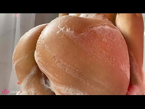 ❤️ Brunette dushda kuchli orgazm uchun vibrator bilan mushukni onanizm qiladi Sifatli porno bizda uz.tubesexer-com.ru