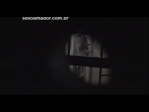 ❤️ Blondie ichi bo'sh g'ishtlar orqasida yashiringan qo'shni voyeur tomonidan yashirincha videoga tushadi Sifatli porno bizda uz.tubesexer-com.ru
