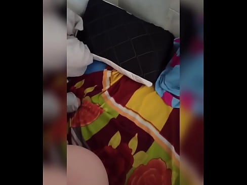 ❤️ Mening xonadoshim uyda yolg'iz qoladi, chunki eri ta'tilga ketadi va men uni sikish va eshagini sut bilan to'ldirish imkoniyatidan foydalanaman Sifatli porno bizda uz.tubesexer-com.ru
